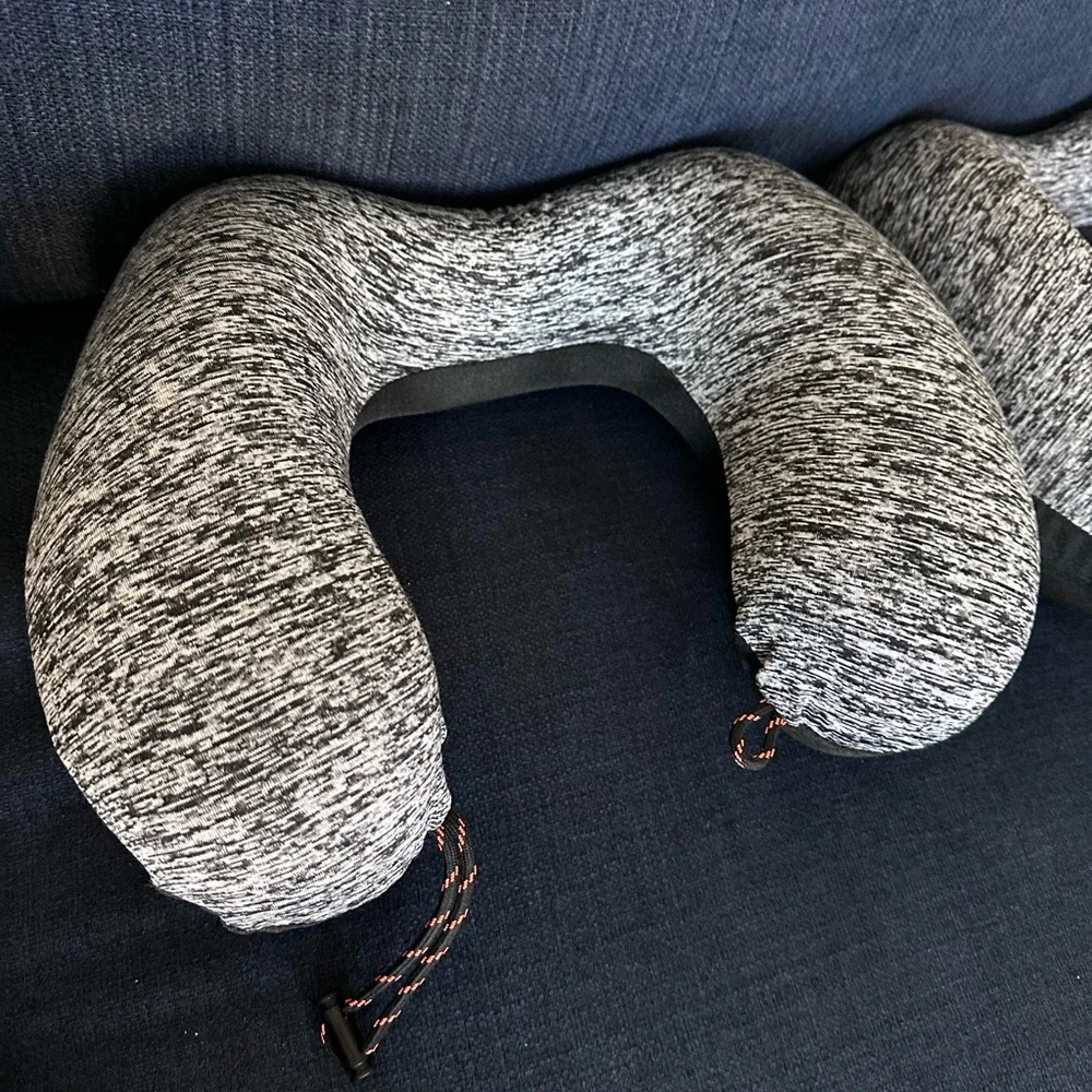 2 Stylish Black and Gray Neck Pillows